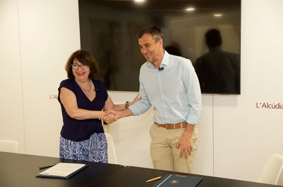 Ir a la noticia La Universidad de Alicante e Hidraqua lanzan la Ruta “Al hilo del agua” en el Yacimiento Arqueológico de La Alcudia-UA