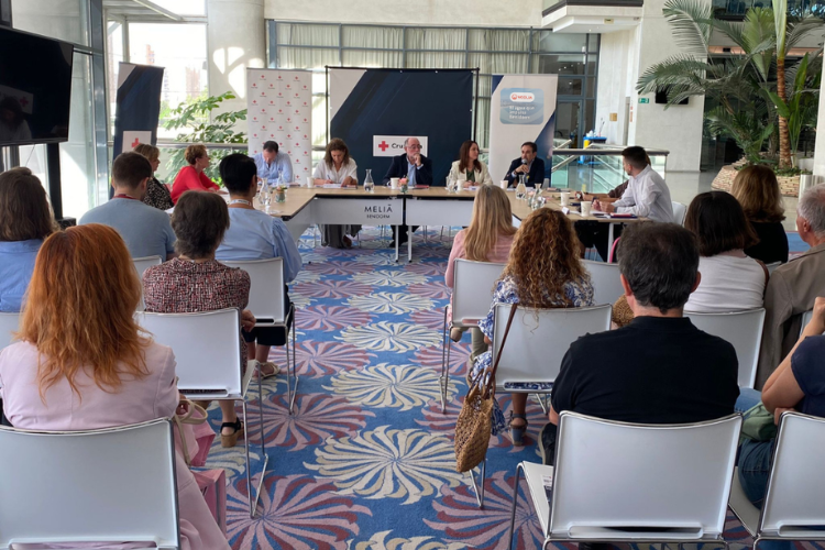 Ir a la noticia Veolia, cuatro décadas de compromiso social en Benidorm impulsando alianzas con entidades locales y oportunidades educativas y de empleo vinculadas al agua