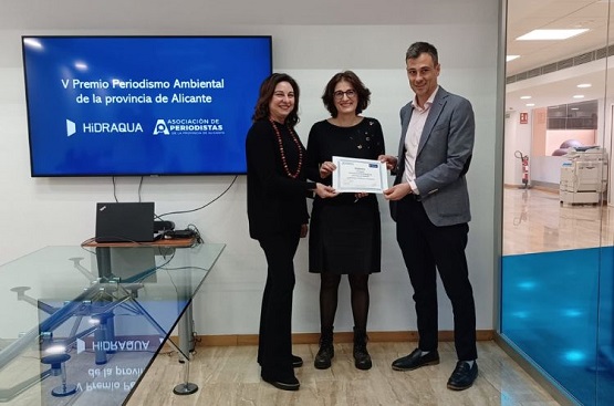 Ir a la noticia Hidraqua y APPA entregan el V Premio Periodismo Ambiental de la provincia de Alicante a los profesionales Caterina Ferrero y Miguel Ángel Pérez Surroca, del programa La Huella