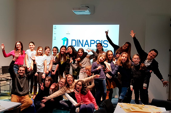 Ir a la noticia Dinapsis presenta cinco nuevos proyectos a Technovation Challenge para fomentar vocaciones científicas y tecnológicas en las niñas