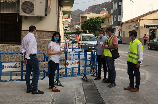 Ir a la noticia El Ayuntamiento de Redován e Hidraqua avanzan las actuaciones para mejorar la calidad del servicio agua potable y la eficiencia de las redes